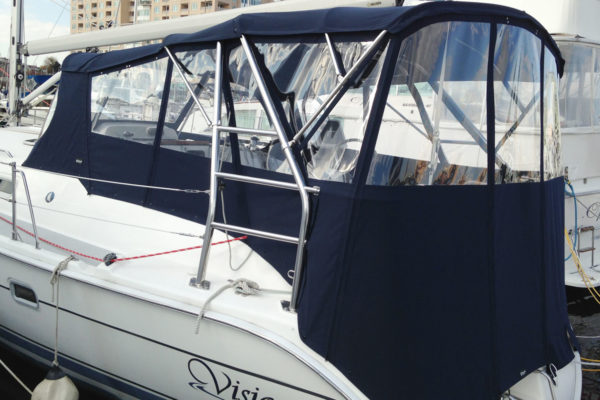 Charm City Marine Canvas: Custom Marine Canvas Fabrication. Baltimore, Annapolis: Dodgers, Biminis, enclosures, protective covers, cockpit, interior, cushions, power and sail. Non-marine canvas for home, business and office.